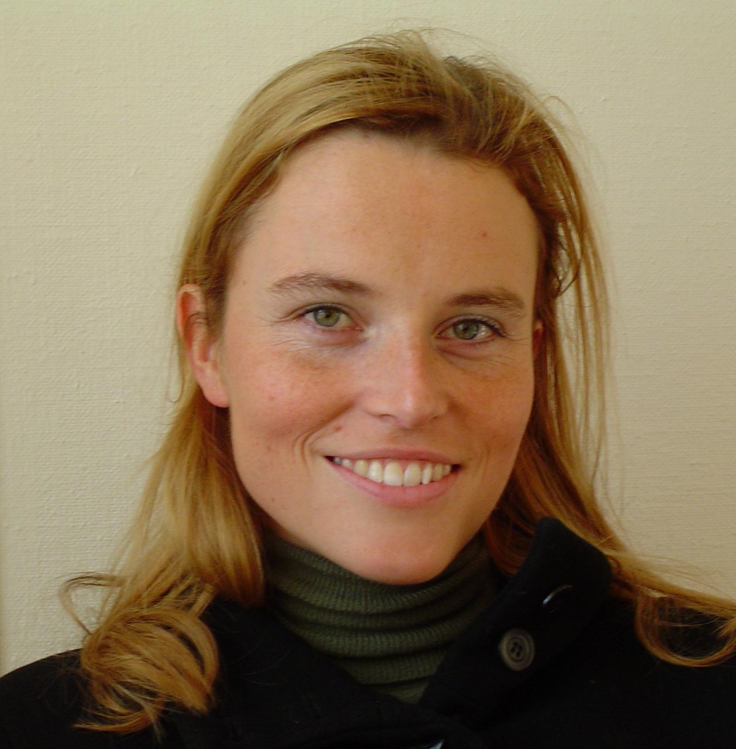 Nora Elisabeth H&Aring;BERG